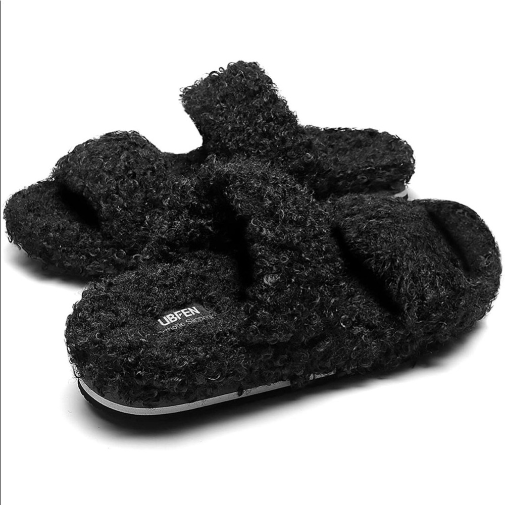 UBFEN Women's Winter Warm Slippers with Fluffy Plush Lining